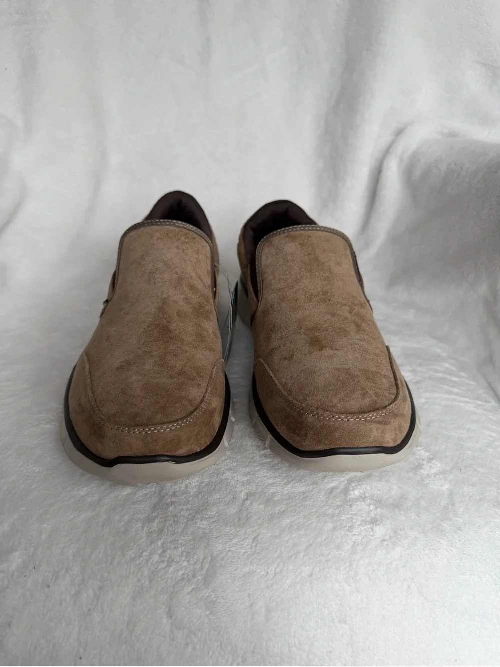 Skechers brand new